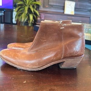 Fluevog Passage Torii ankle boots